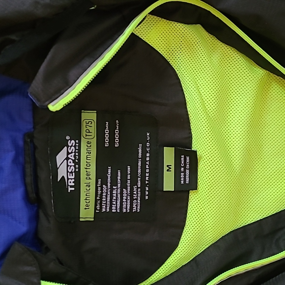 Trespass Jacket - Picture 5 of 6
